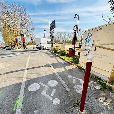 아파트 Parking -terrasse -5 Min Gare - Centre -rdc *