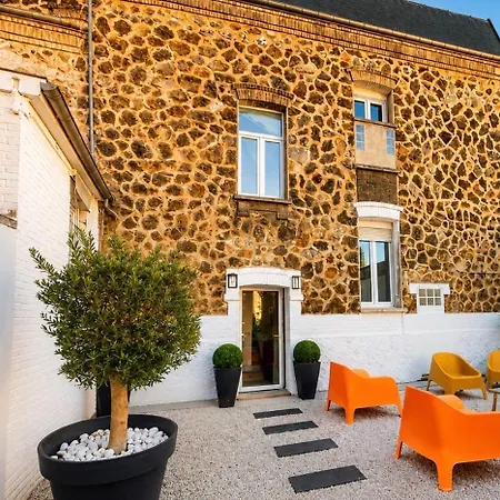 Parking -terrasse -5 Min Gare - Centre -rdc *